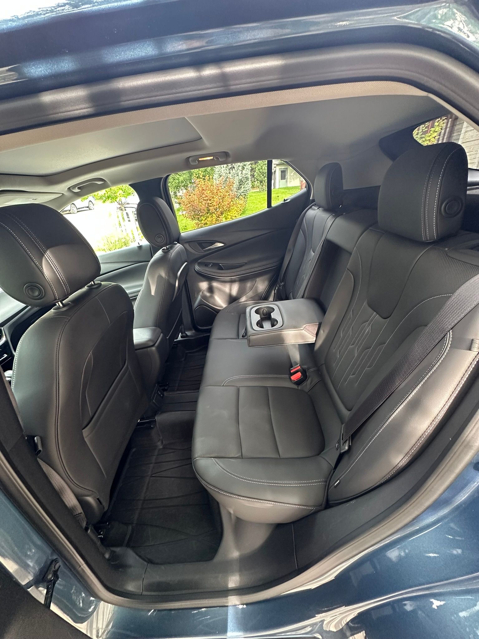 Used 2024 Buick Encore GX Avenir w/ Avenir Technology Package AWD/4WD image 23