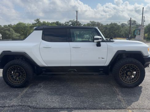 Used 2023 GMC Hummer EV Edition 1 AWD/4WD image 4