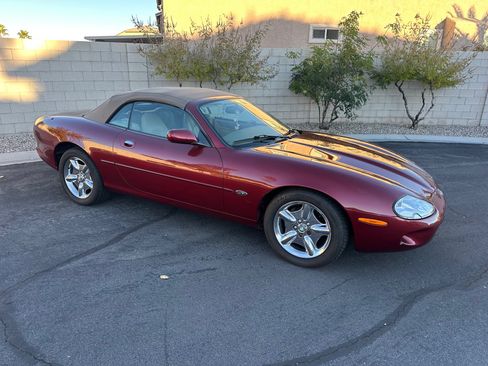 Used 1998 Jaguar XK8 Convertible image 5