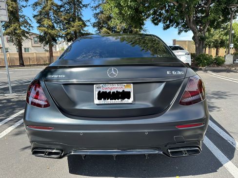 Used 2018 Mercedes-Benz E 63 AMG S image 10