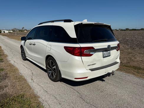 Used 2019 Honda Odyssey Elite image 13