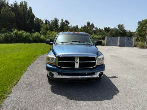 Used 2006 Dodge Ram 2500 Truck SLT w/ Light Group RWD image 6