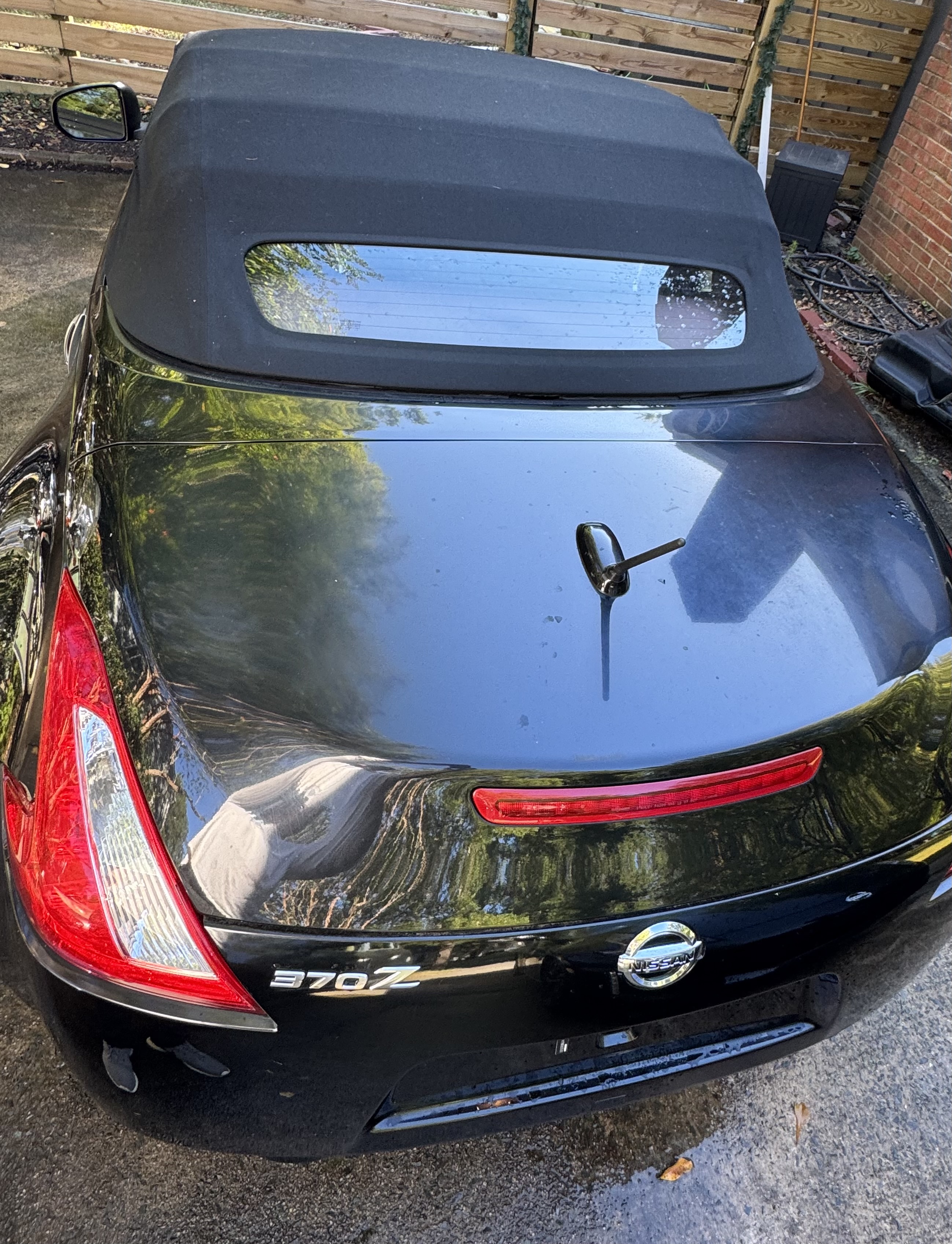 Used 2011 Nissan 370Z Touring RWD image 11