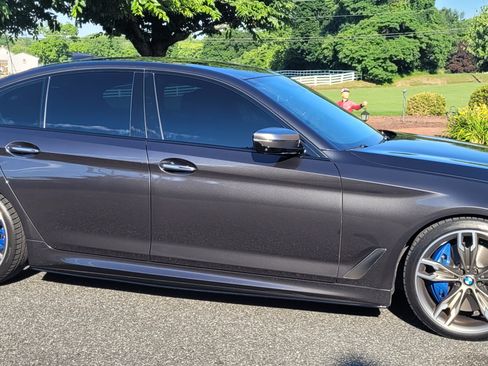 Used 2018 BMW M550i xDrive AWD/4WD image 6