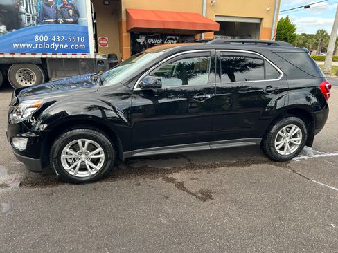 Used 2017 Chevrolet Equinox LT w/ Convenience Package image 1