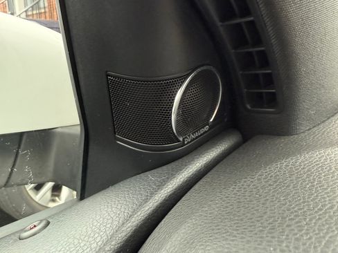 Used 2011 Volkswagen GTI Autobahn image 11