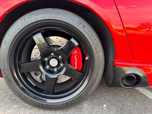 Used 2008 Dodge Viper SRT-10 w/ Competition Group image 25