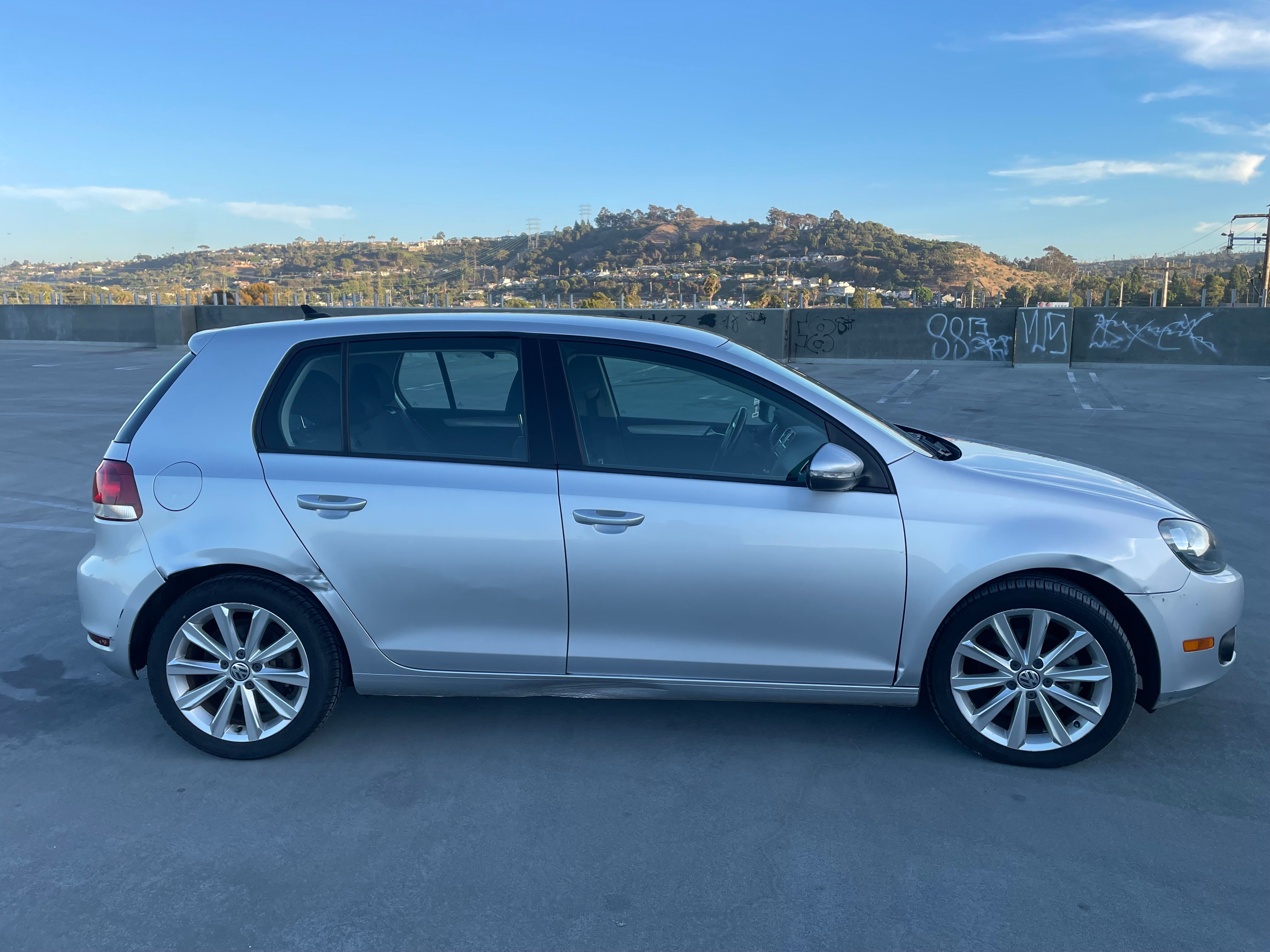 Used 2014 Volkswagen Golf TDI FWD image 17