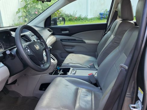 Used 2013 Honda CR-V LX image 1