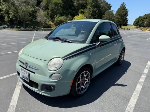 Used 2012 FIAT 500 Sport w/ Safety & Convenience Pkg FWD image 2