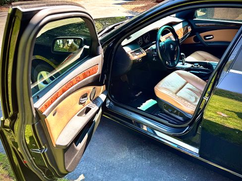 Used 2008 BMW 528i Sedan image 10