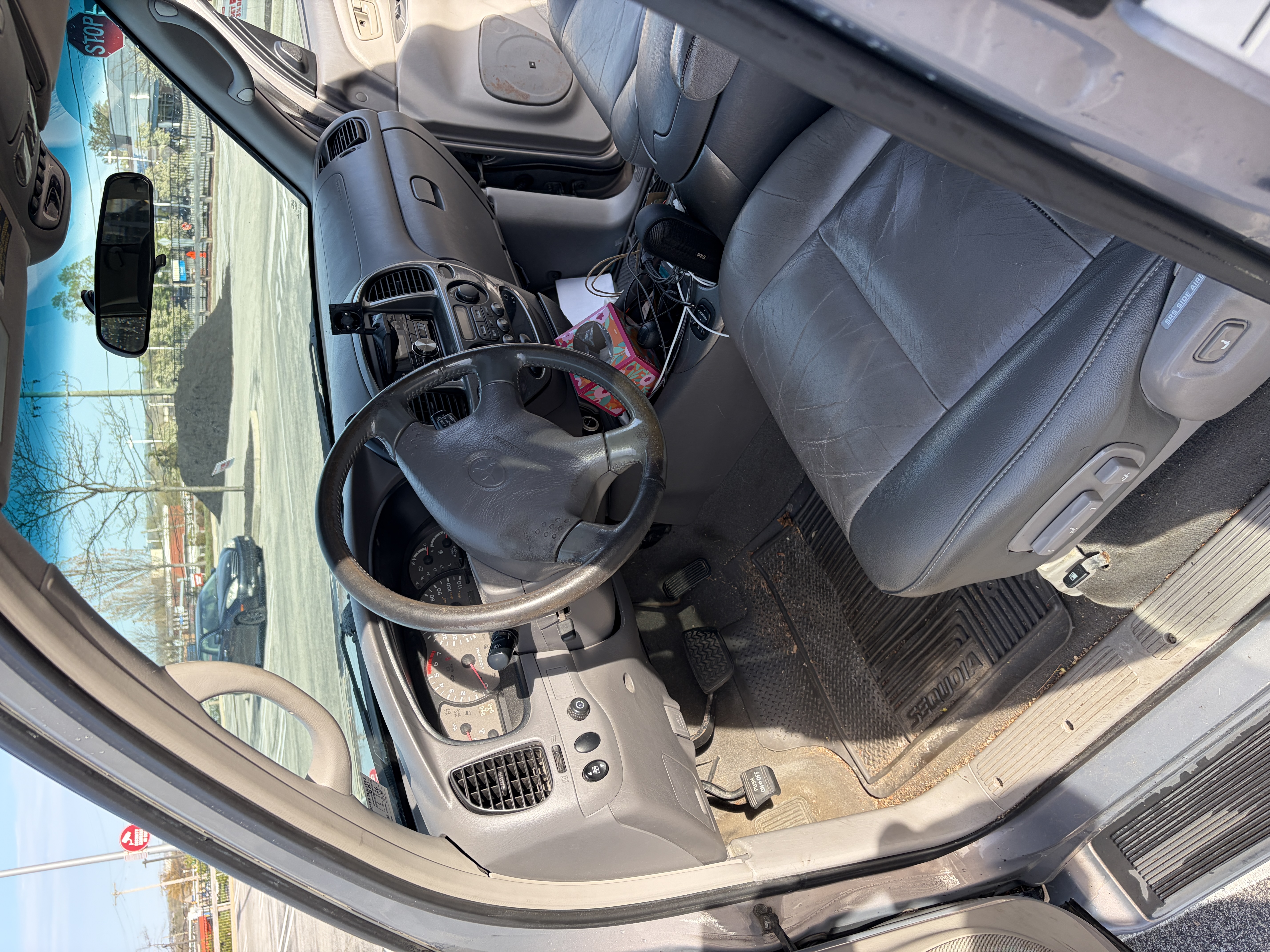 Used 2002 Toyota Sequoia Limited AWD/4WD image 6