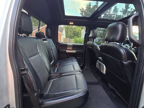 Used 2015 Ford F150 Lariat w/ Equipment Group 502A Luxury image 14