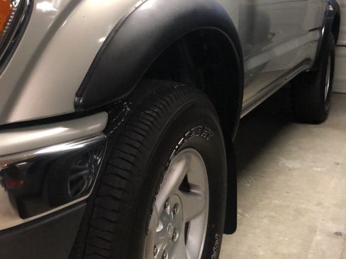 Used 2002 Toyota Tacoma PreRunner image 10