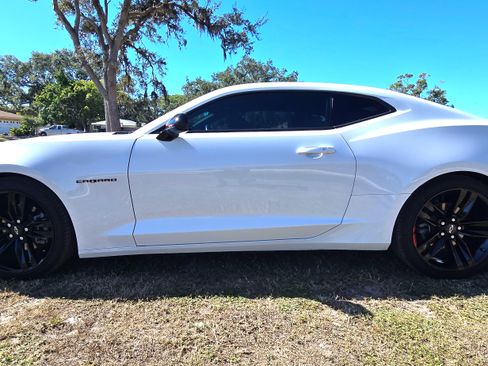 Used 2021 Chevrolet Camaro LT w/ Redline Edition image 6
