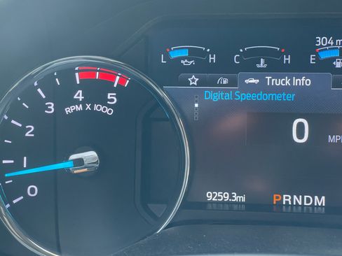 Used 2021 Ford F250 XLT w/ Tremor Off-Road Package image 13