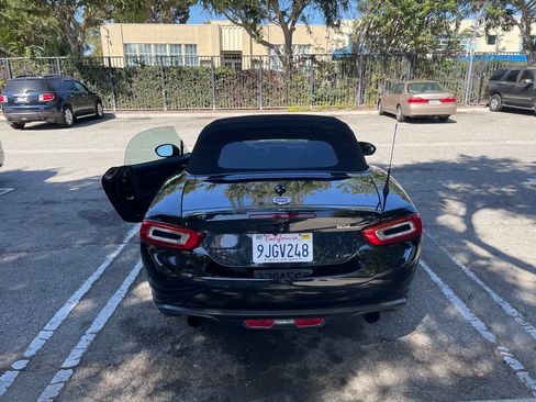 Used 2018 FIAT 124 Spider Classica w/ Technology & Siriusxm Group image 5
