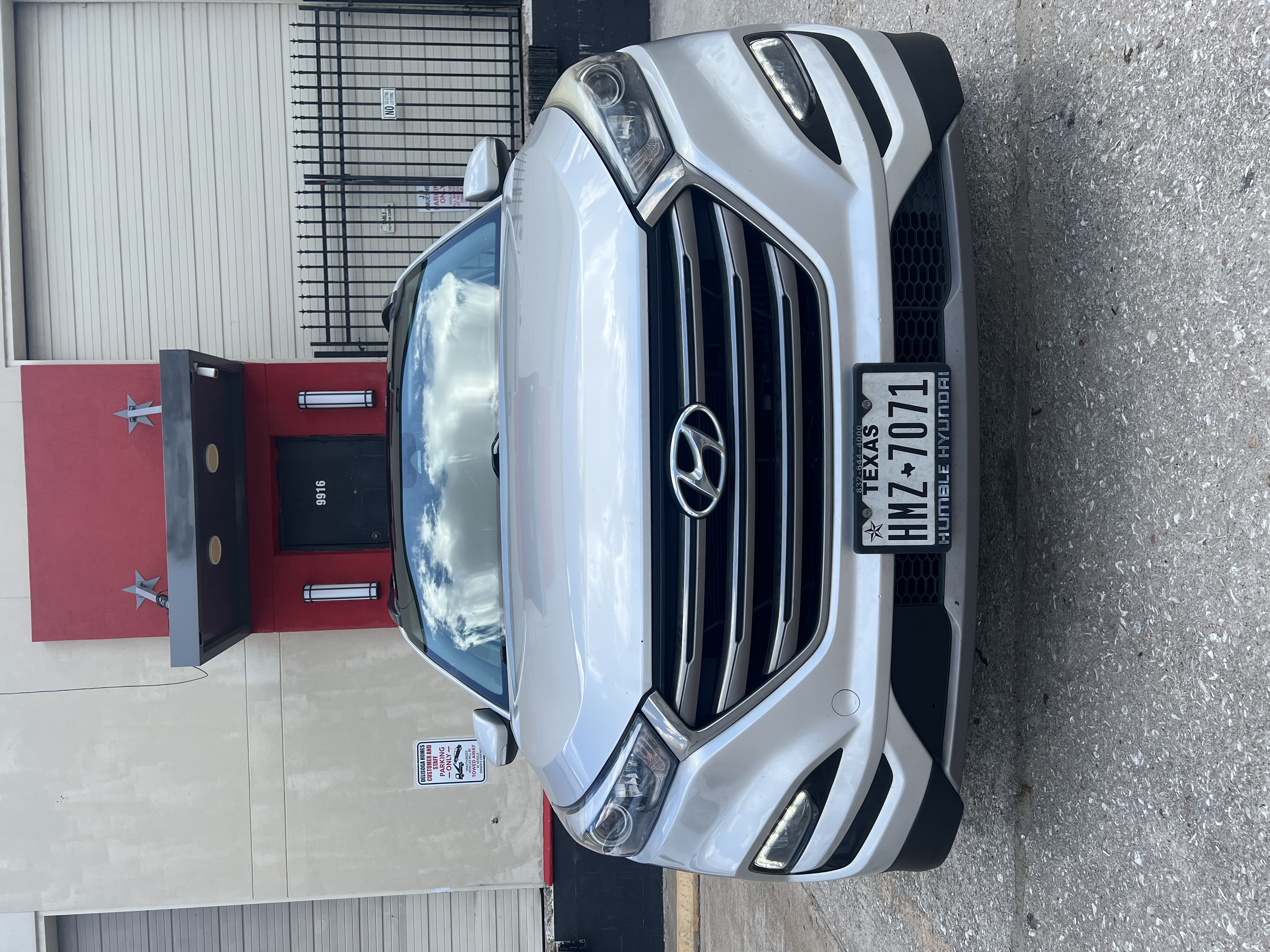 Used 2016 Hyundai Tucson Limited w/ Option Group 03 FWD image 8