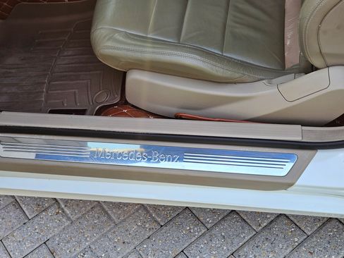 Used 2010 Mercedes-Benz E 350 Coupe image 23