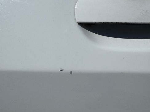 Used 2019 Dodge Challenger SXT image 15