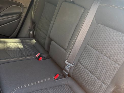 Used 2018 GMC Terrain SLE FWD image 10