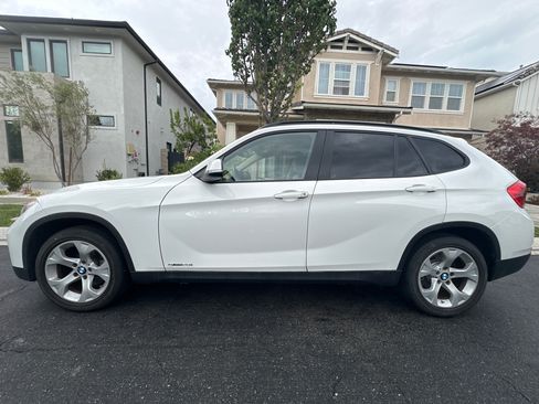 Used 2014 BMW X1 sDrive28i RWD image 4