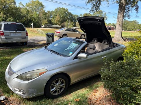 Used 2007 Toyota Solara SLE image 3