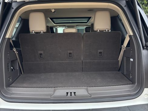 Used 2021 Ford Expedition Limited image 23