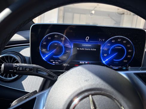 Used 2025 Mercedes-Benz EQE 350+ SUV image 11