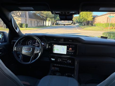 Used 2024 GMC Sierra 1500 AT4 w/ Technology Package image 16