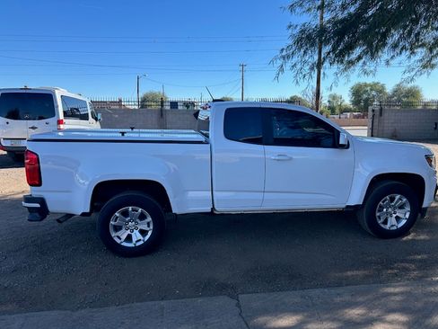 Used 2021 Chevrolet Colorado LT w/ Fleet Safety Package image 10