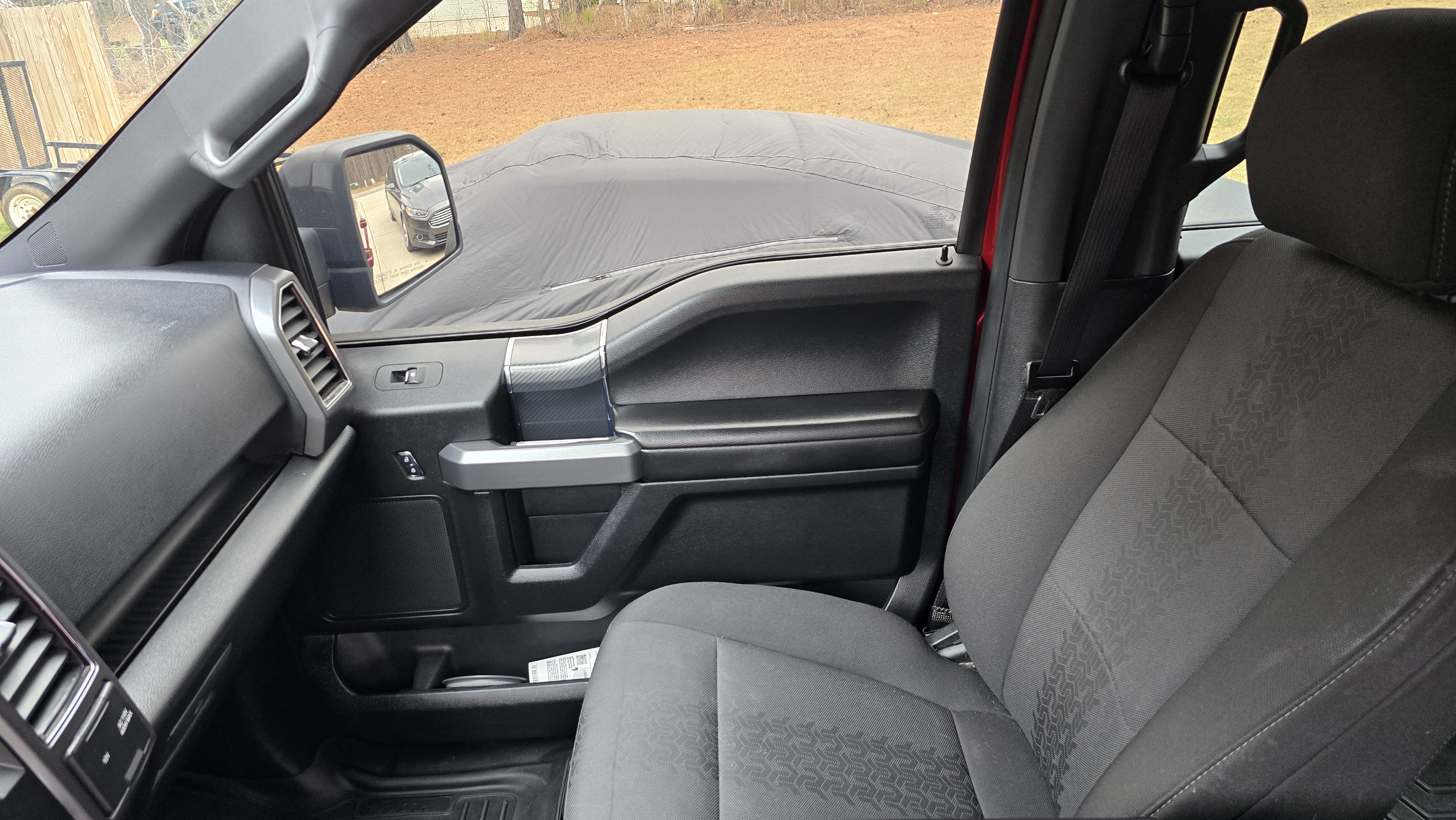 Used 2018 Ford F150 XLT w/ Equipment Group 302A Luxury AWD/4WD image 7