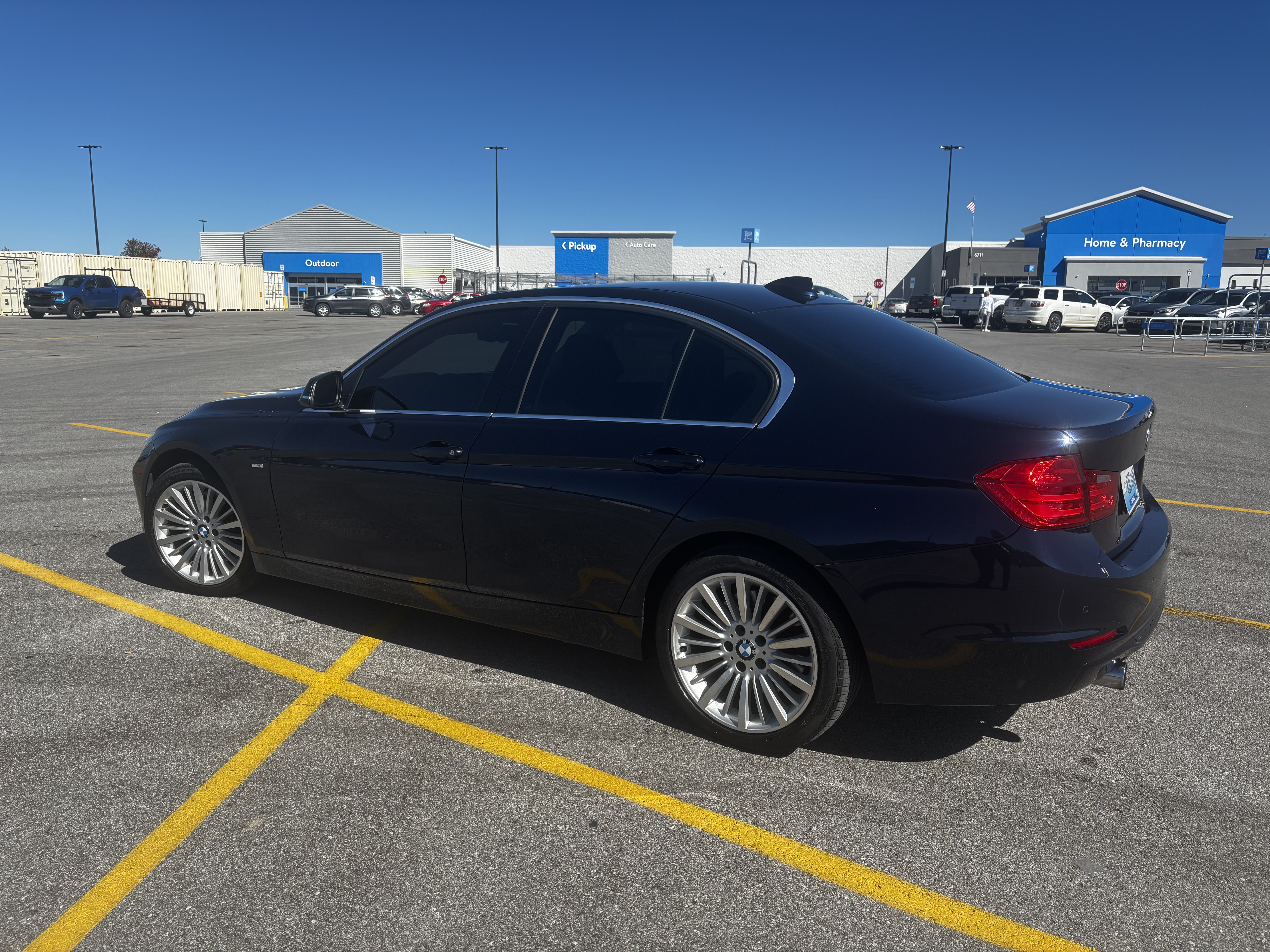 Used 2012 BMW 335i Sedan RWD image 6