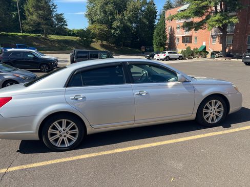 Used 2006 Toyota Avalon Limited image 5