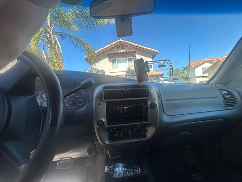 Used 2005 Ford Ranger XLT image 5