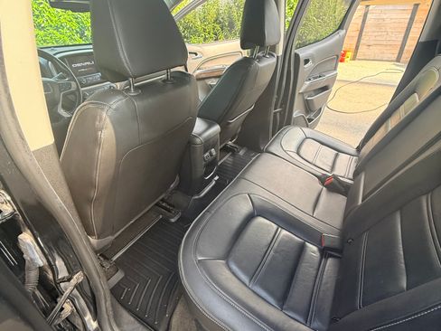 Used 2017 GMC Canyon Denali AWD/4WD image 12