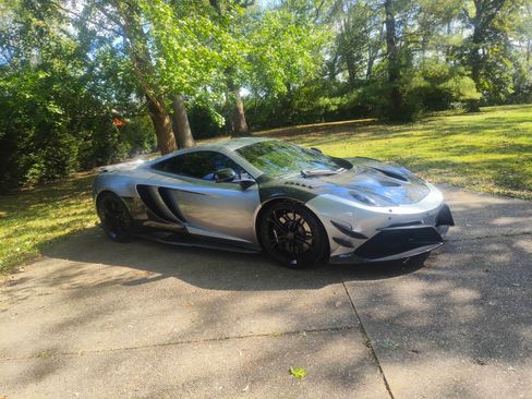 Used 2012 McLaren MP4-12C Coupe image 6