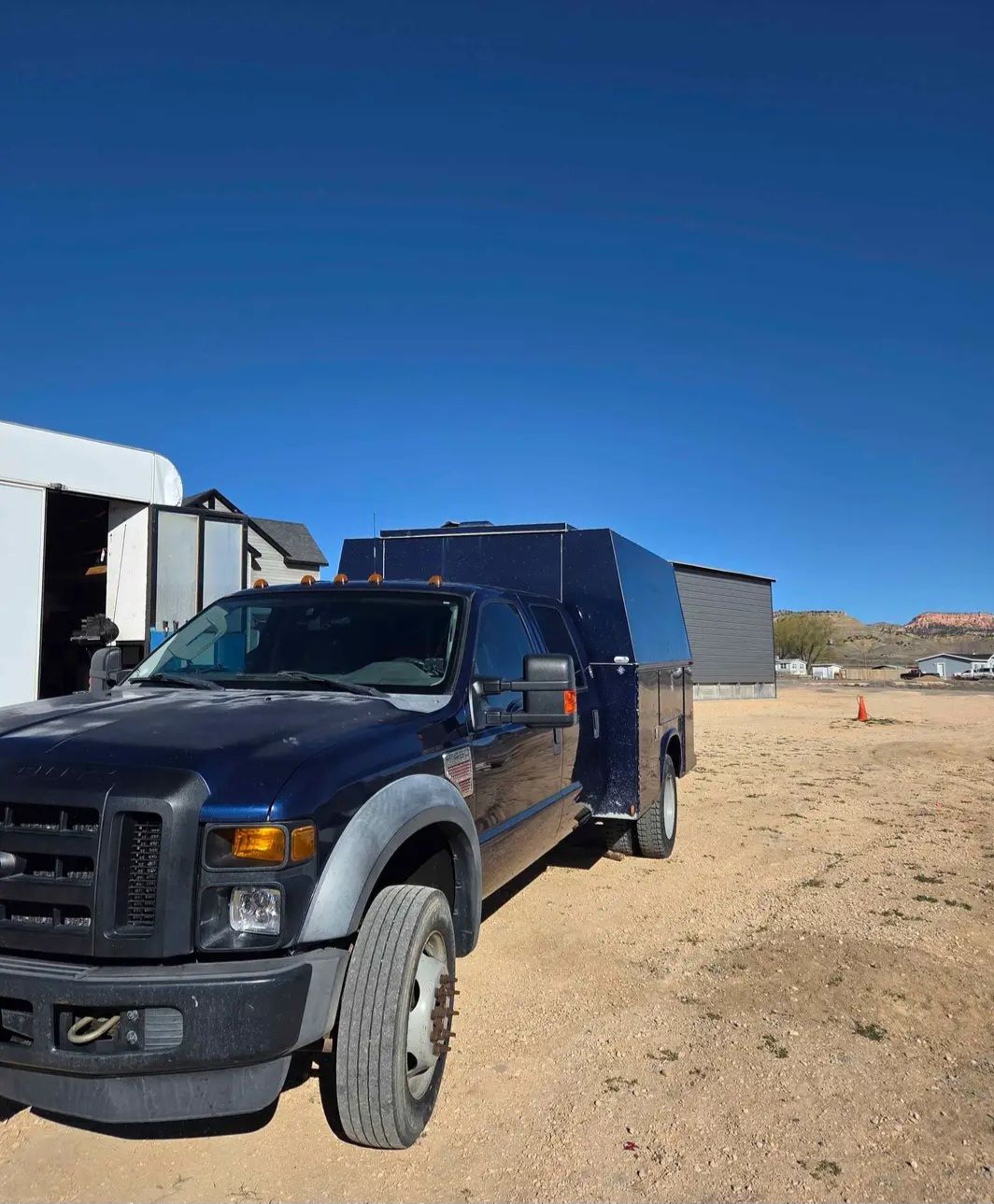 Used 2009 Ford F450 4x4 Crew Cab Super Duty image 2