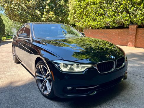 Used 2016 BMW 328i Sedan RWD image 1