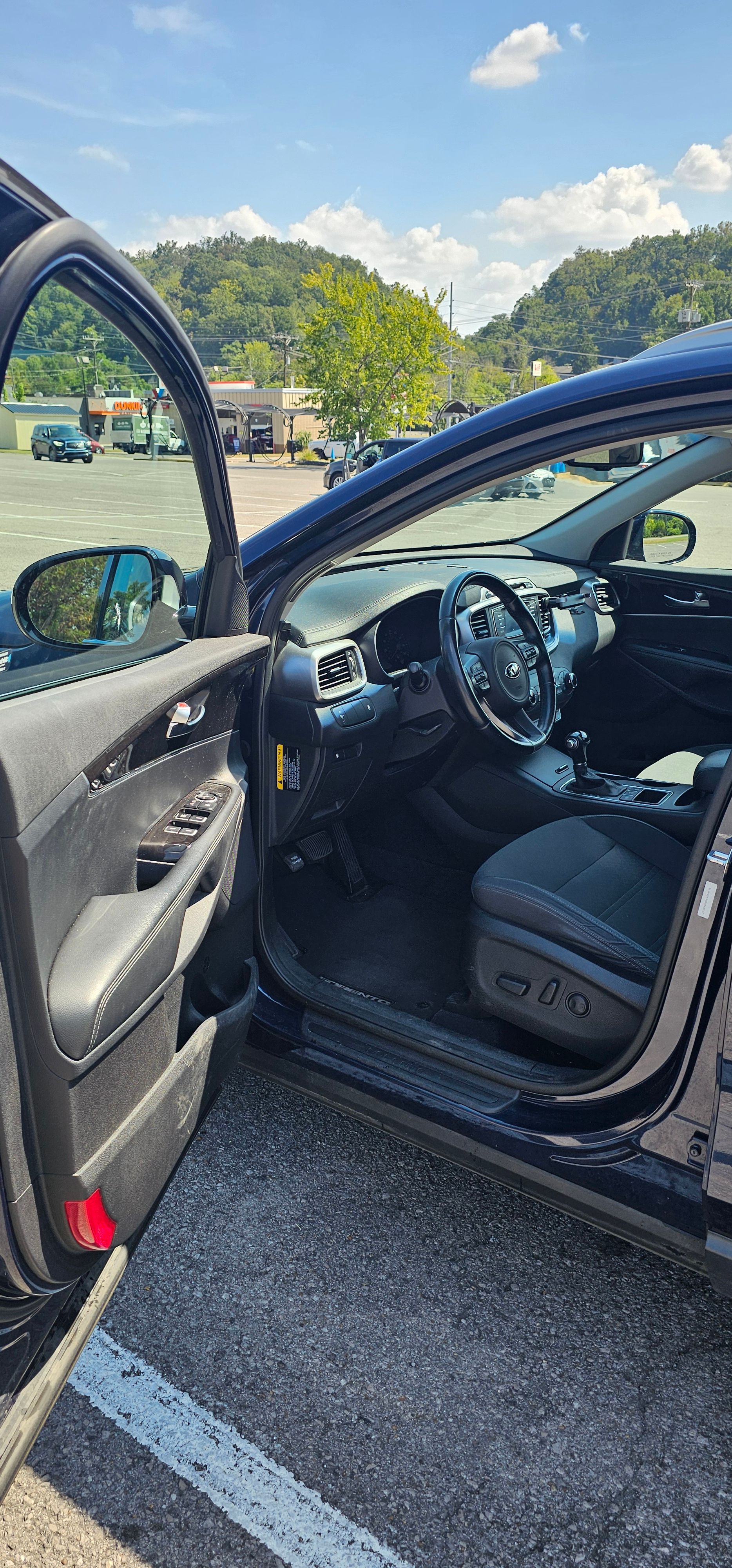 Used 2016 Kia Sorento AWD w/ LX Convenience Package image 6