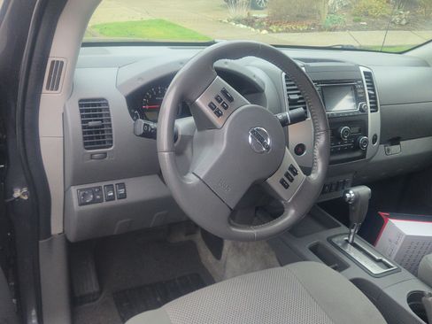 Used 2018 Nissan Frontier SV w/ Value Truck Package image 14