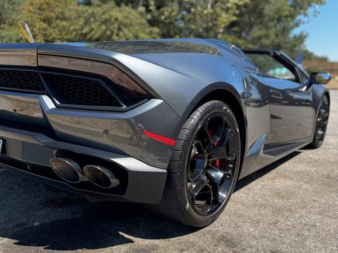 Used 2017 Lamborghini Huracan LP 580-2 image 5