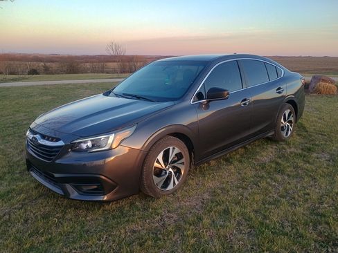 Used 2021 Subaru Legacy w/ Alloy Wheel Package image 1