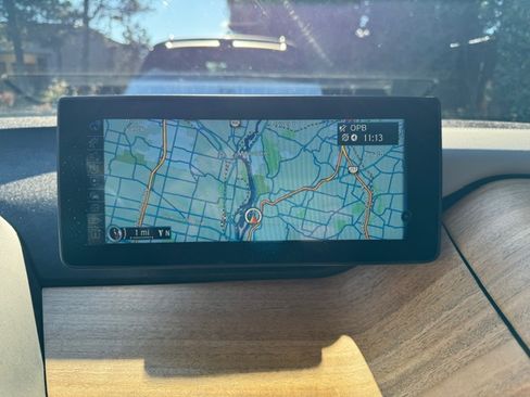 Used 2016 BMW i3 w/ Range Extender image 13