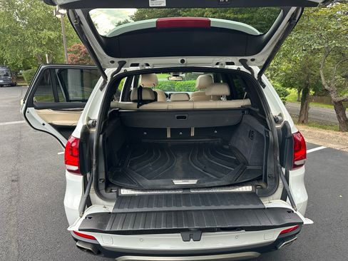 Used 2018 BMW X5 xDrive40e image 17