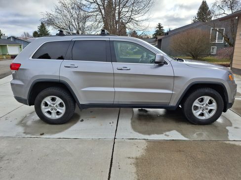 Used 2015 Jeep Grand Cherokee Laredo image 8