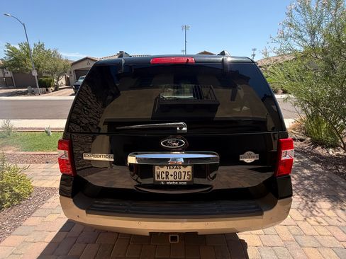 Used 2014 Ford Expedition King Ranch AWD/4WD image 2