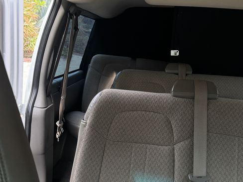 Used 2017 Chevrolet Express 3500 LT w/ LT Preferred Equipment Group RWD image 21