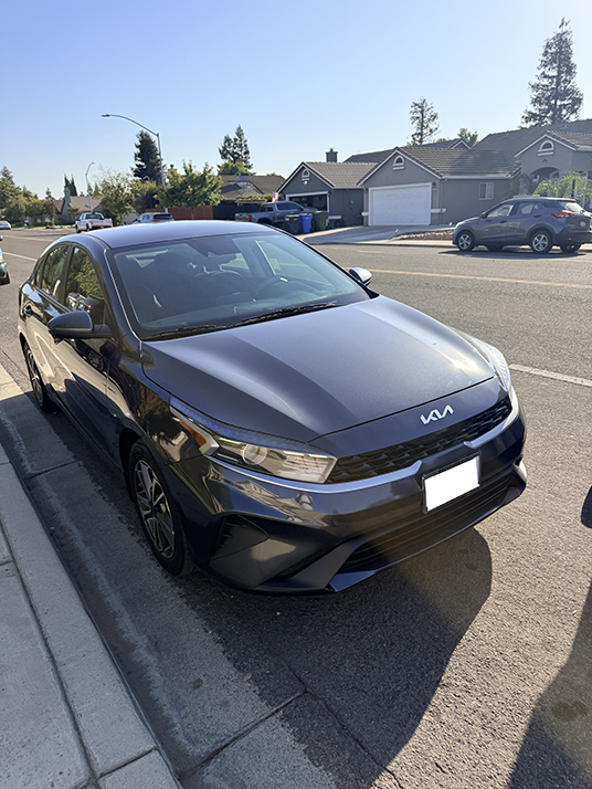 Used 2023 Kia Forte LXS FWD image 4