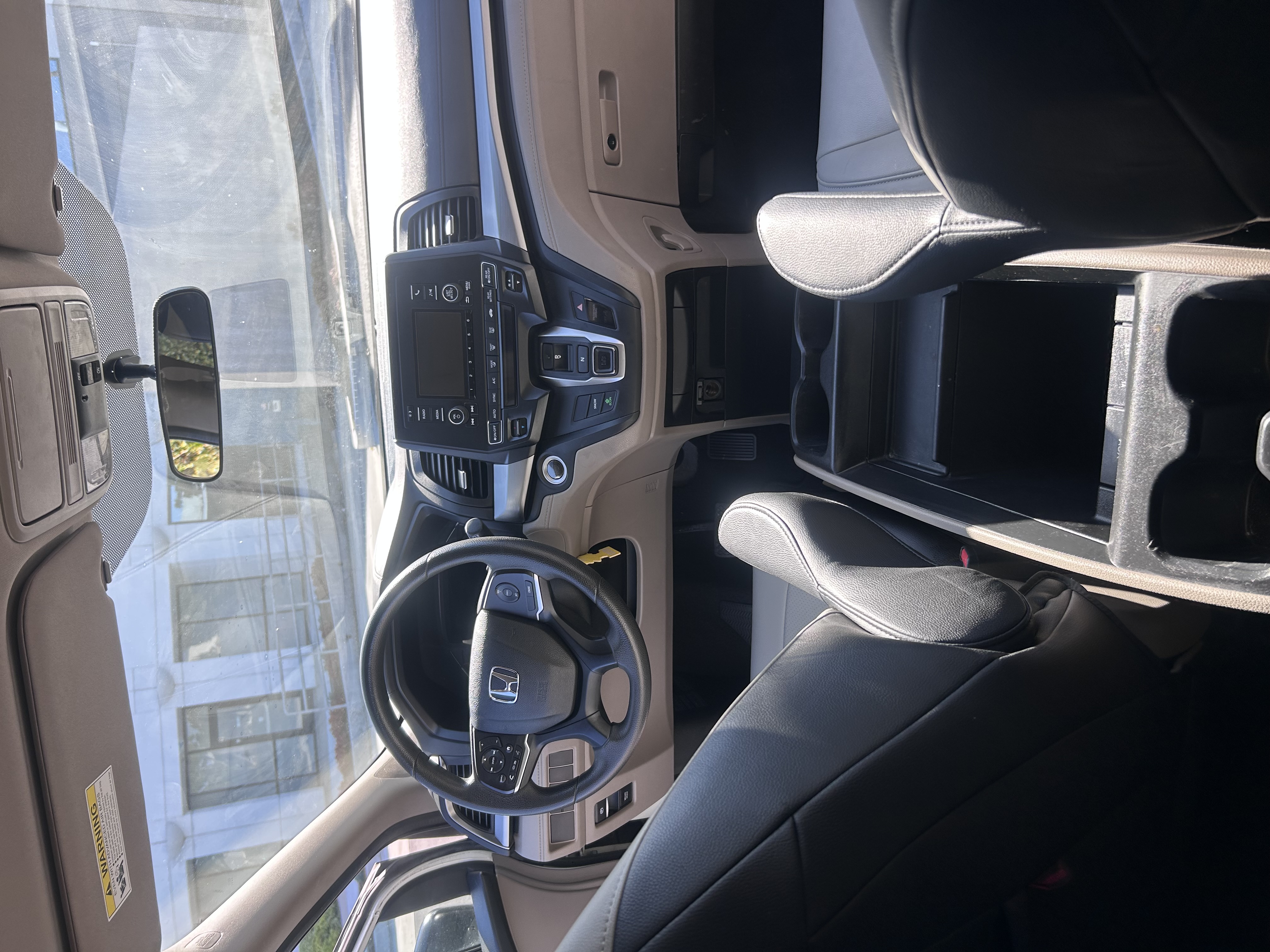 Used 2019 Honda Odyssey LX image 9